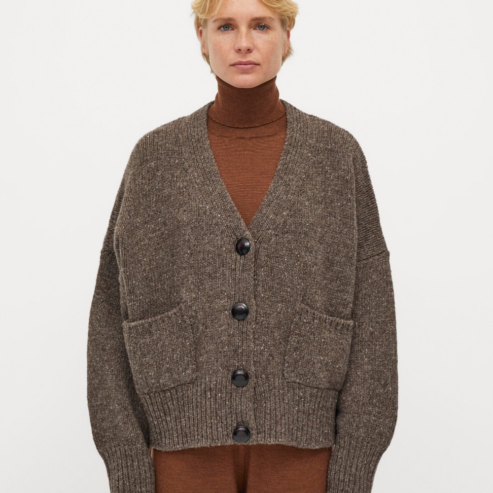 EUC Babaa Cardigan 17